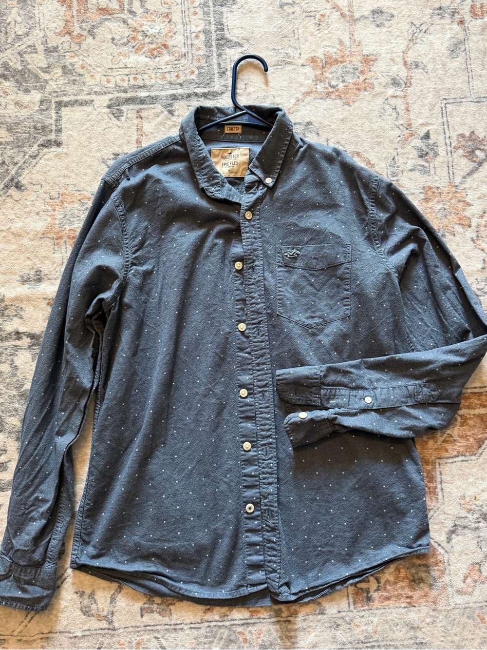 Hollister Men's Navy Long-Sleeve Dotted Button-Down Shirt